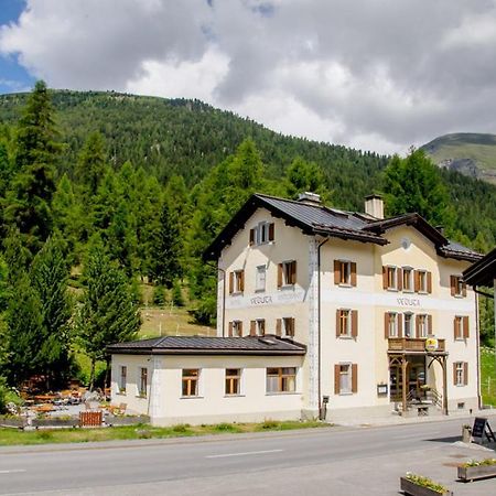 Hotel Veduta Cinuos-Chel Exteriör bild